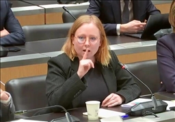 France Inter, Meurice et Aram : la critique du deux poids deux mesures étouffée en commission parlementaire