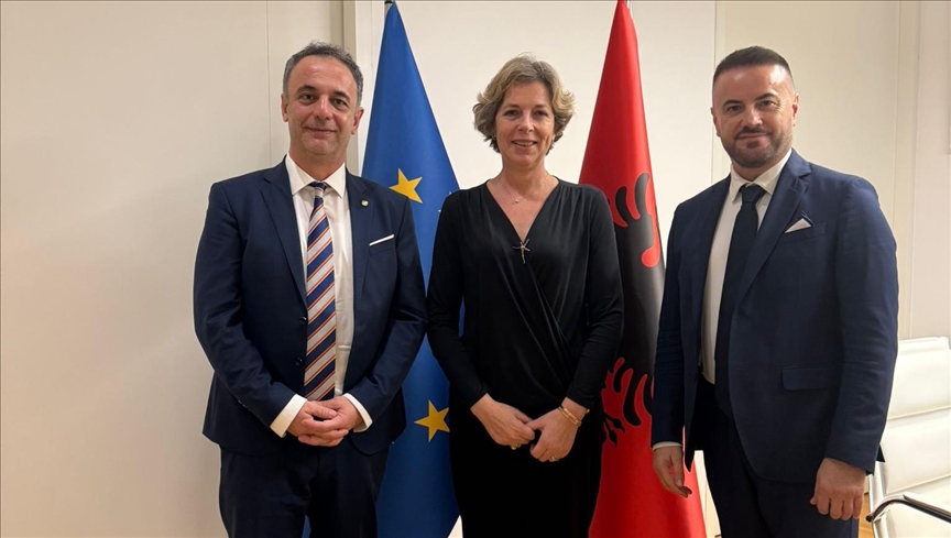 Aliu-Sala: Ekzistojnë mundësi për thellimin e mëtejshëm të bashkëpunimit Maqedoni e Veriut-Shqipëri në shëndetësi