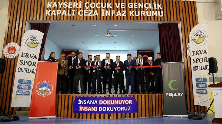 Kayseri\'deki Çocuk Cezaevi\'nde Yeşilay ERVA Spor Okulu açıldı