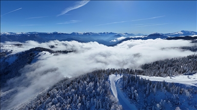 Türkiye’nin biyosfer rezervi alanı Camili Havzası beyaz örtü ile kaplandı