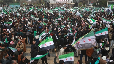 BM, Suriyeli mülteciler ve ülke içinde yerinden edilmişlerin geri dönüşlerinin süreceğine inanıyor