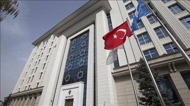 AK Parti, Milli Dayanışma, Kardeşlik ve Demokrasi Komisyonu raporunu Cumhurbaşkanı Erdoğan'a sundu