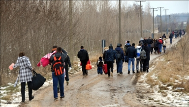 UK, Greece sign new pact to fight human smuggling
