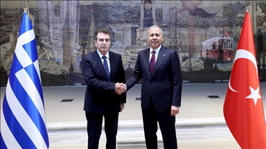 İçişleri Bakanı Yerlikaya, Yunanistan Vatandaşı Koruma Bakanı Chrisochoidis ile görüştü