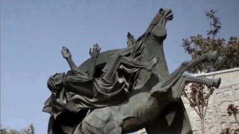 سرقة تمثال للقديس بولس من كنيسة في دمشق 