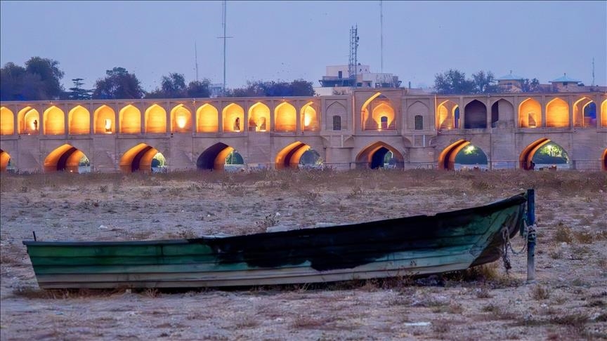 خشکسالی و سوء مدیریت؛ عوامل اصلی بحران آب در ایران