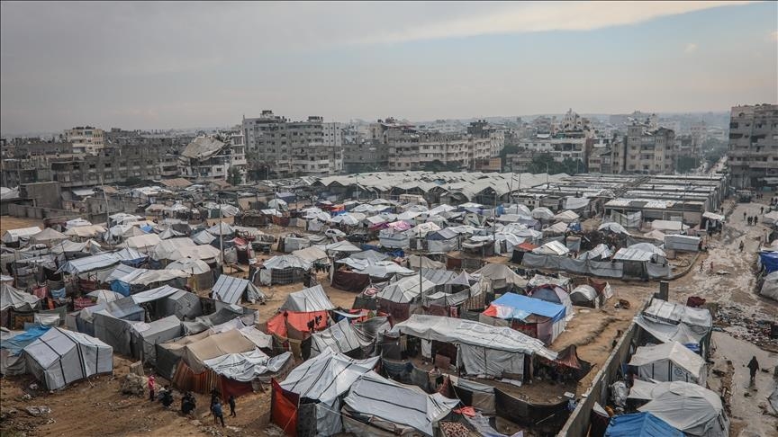 غزة.. إسرائيل تقتل 6 فلسطينيين باستهداف مركز إيواء أثناء حفل زفاف 