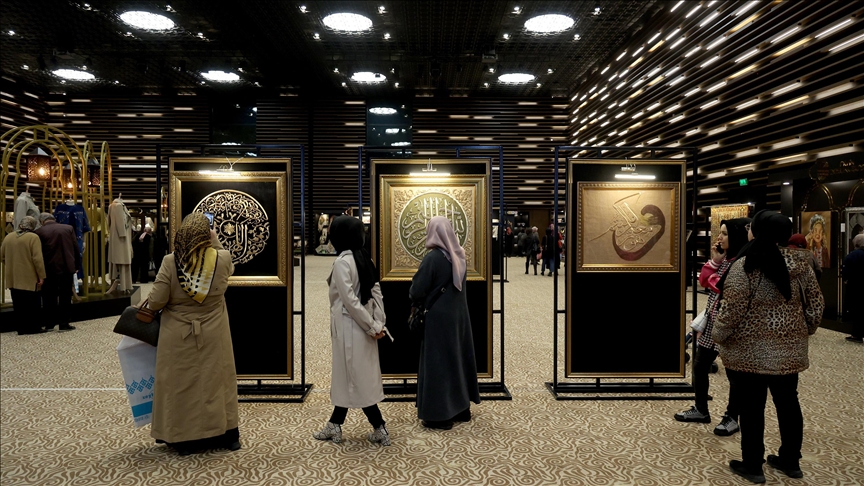 Konya'da Altın Dokunuşlar Sergisi'ni 184 bin kişi ziyaret etti