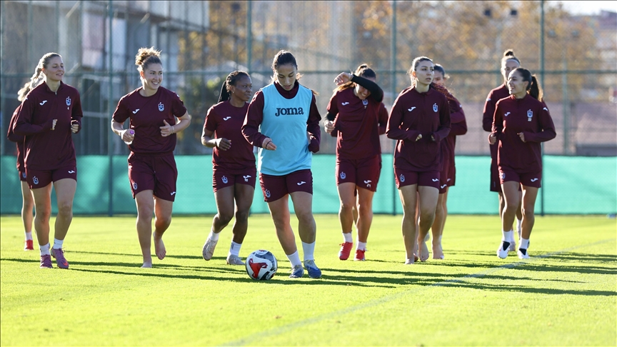 Trabzonspor, kadın futbolunda galibiyet serisini Galatasaray maçıyla sürdürme peşinde