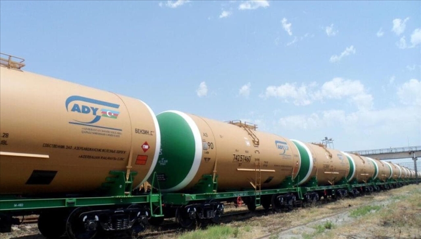 Армения принимает топливо из Азербайджана