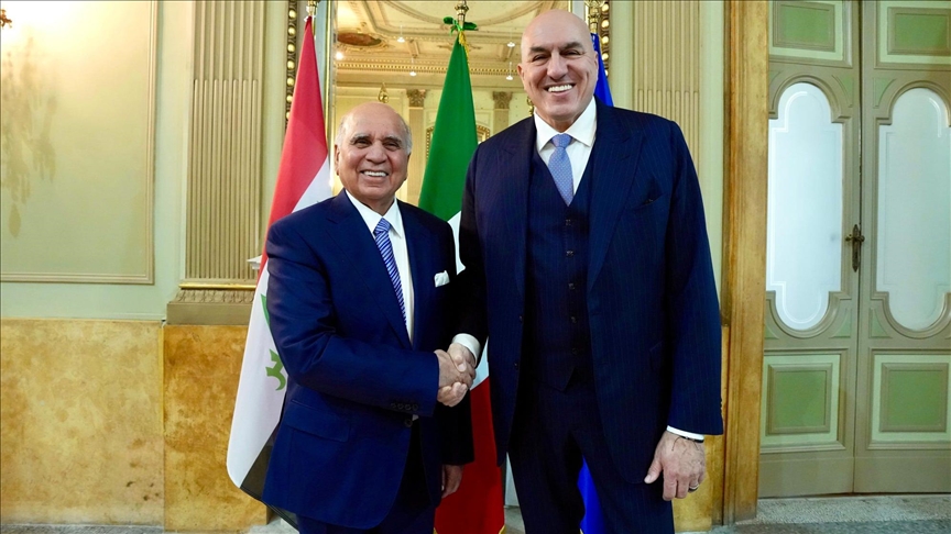 العراق وإيطاليا يبحثان تطوير التعاون في المجالات العسكرية والدفاعية