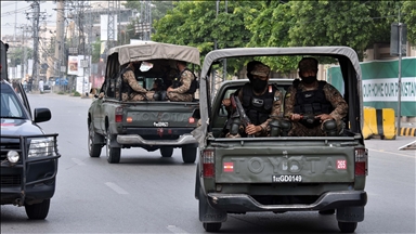 Security forces foil terror attack on military base in northwestern Pakistan, kill 5 militants