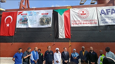 سفينة مساعدات تركية تصل السودان محمّلة بأكثر من 10 آلاف خيمة