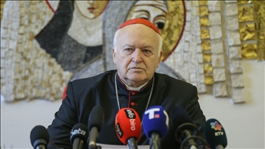 Božićna poruka kardinala Nemeta: Ljubav prema vlastitoj kulturi, tradiciji i konfesiji ne vodi do isključivanja drugih