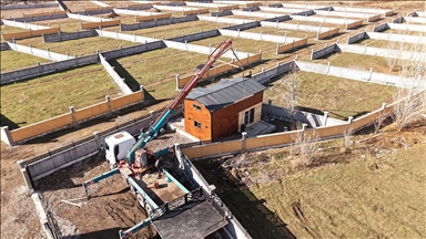 Vanlı kardeşlerin ürettiği çevre dostu ahşap evler birçok ile satılıyor