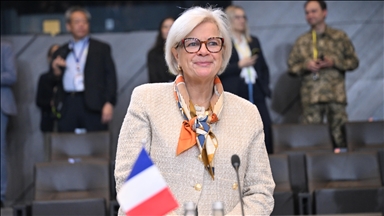 Catherine Vautrin à Abu Dhabi : la coopération militaire franco-émiratie au cœur des échanges