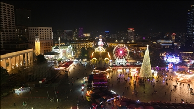 Tirana dhe Prishtina dekorohen me rastin e festave të fundvitit