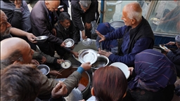 حاجی فایەقی خێرخواز ٢٦ ساڵە لە سلێمانی بێ بەرامبەر سکی هەژاران تێر دەکات