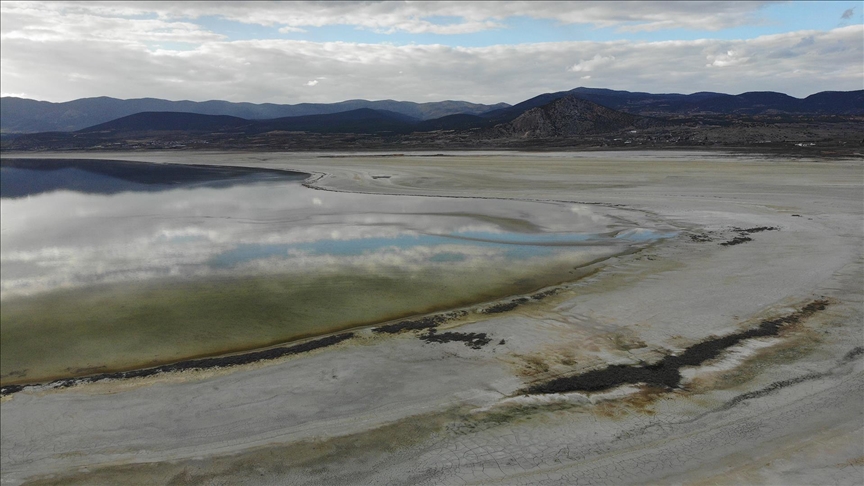 Kuraklık riski altındaki Burdur Gölü için eylem planı açıklanacak