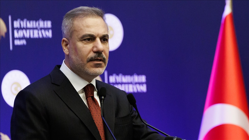 Fidan : la Türkiye déterminée à poursuivre ses objectifs de politique étrangère après la Conférence des ambassadeurs