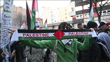 المئات في برلين ينددون بالإبادة في غزة والدعم الألماني لإسرائيل
