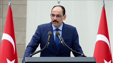 Le chef des services de renseignement turcs rencontre une délégation du Hamas au sujet du cessez-le-feu à Gaza