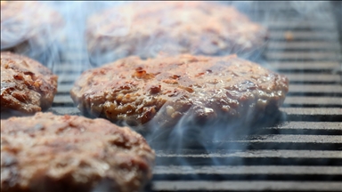 Qoftja e famshme e Sharrit, një nga shijet e pashmangshme ballkanike në Maqedoninë e Veriut