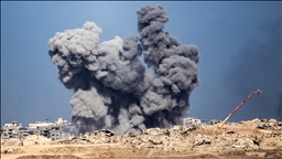 İsrail, ateşkese rağmen Gazze'ye topçu ve helikopter saldırısı düzenledi