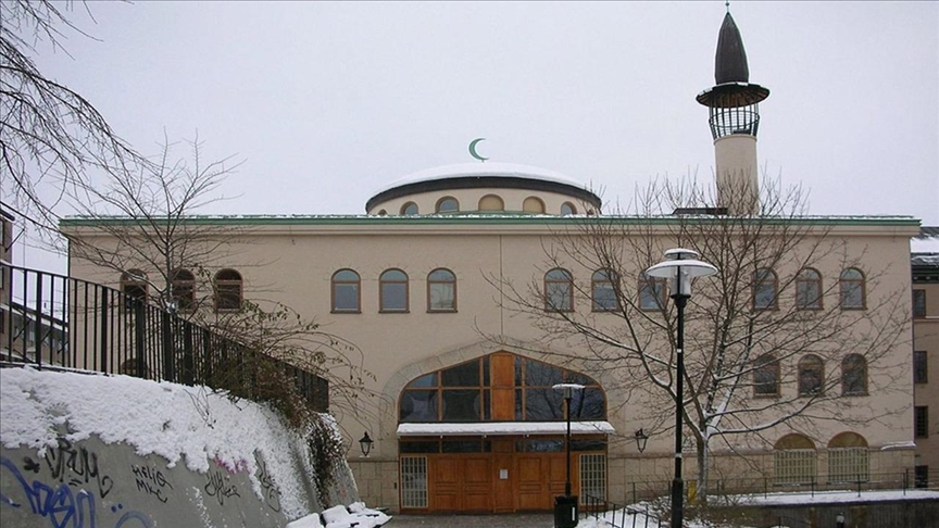 В Стокгольме неизвестные совершили акт вандализма в отношении мечети