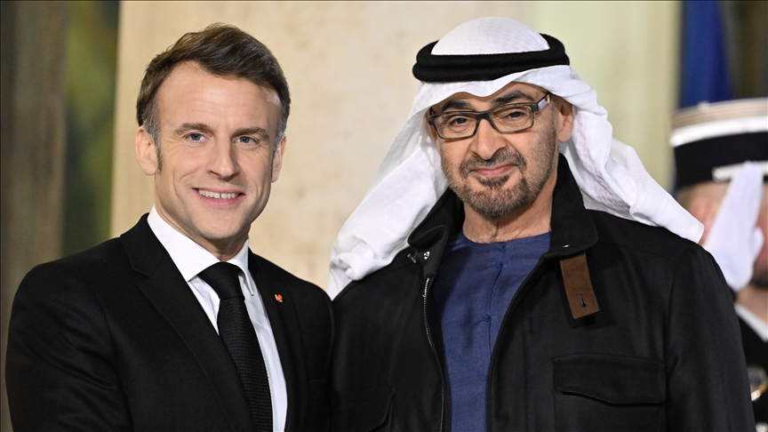 Presidents of UAE, France discuss strengthening bilateral ties at Abu Dhabi meeting
