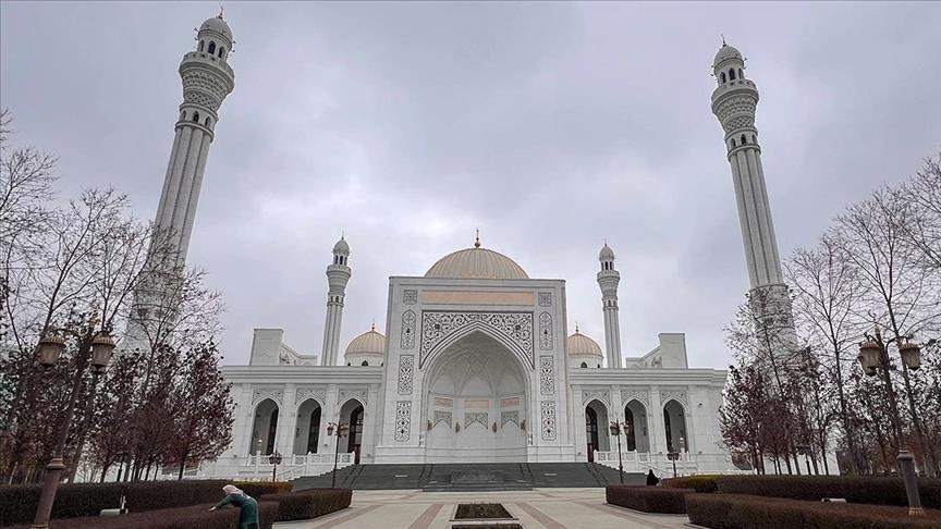 Мечеть «Гордость мусульман» в России: центр притяжения верующих и туристов 