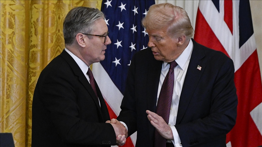 UK Premier Starmer discusses Ukraine peace efforts with Trump