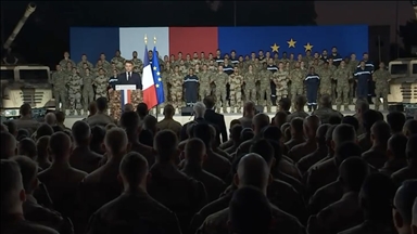 La France se dotera d’un nouveau porte-avions, affirme Emmanuel Macron aux Émirats