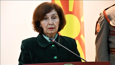 Претседателката Сиљановска-Давкова со честитки по повод 21 Декември - Денот на наставата на турски јазик