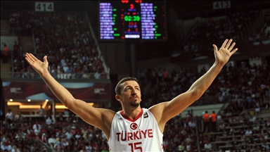 Türk basketbolunun efsanesi Hidayet Türkoğlu, "FIBA Onur Listesi"nde