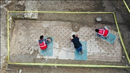 Hatay'da temel kazısında Geç Antik Çağ'a ait mozaik bulundu