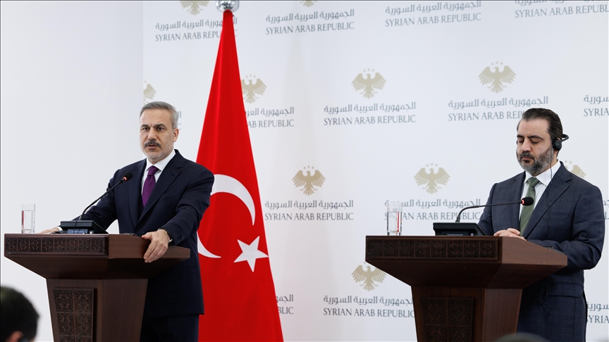 Syrie : la Türkiye accuse les FDS de bloquer les négociations d’intégration avec Damas
