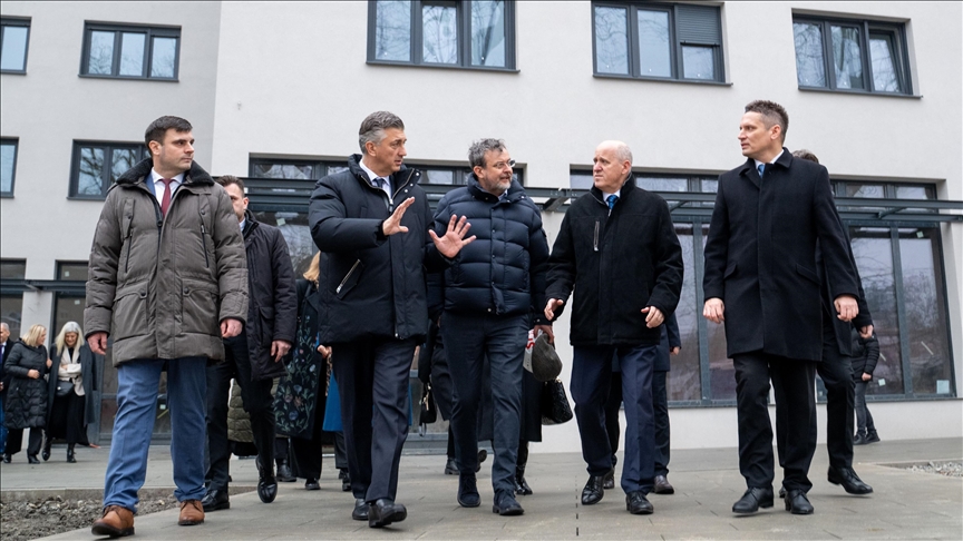 Plenković povodom pete godišnjice zemljotresa u posjeti Sisku: Za obnovu utrošeno 1,77 milijardi eura 