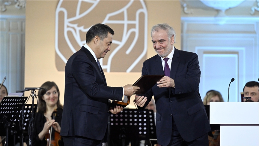 Central Asian presidents receive Russia’s Leo Tolstoy International Peace Prize