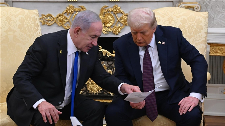 إعلام إسرائيلي أمريكي: نتنياهو يسعى لتفويض من ترامب لمهاجمة إيران 