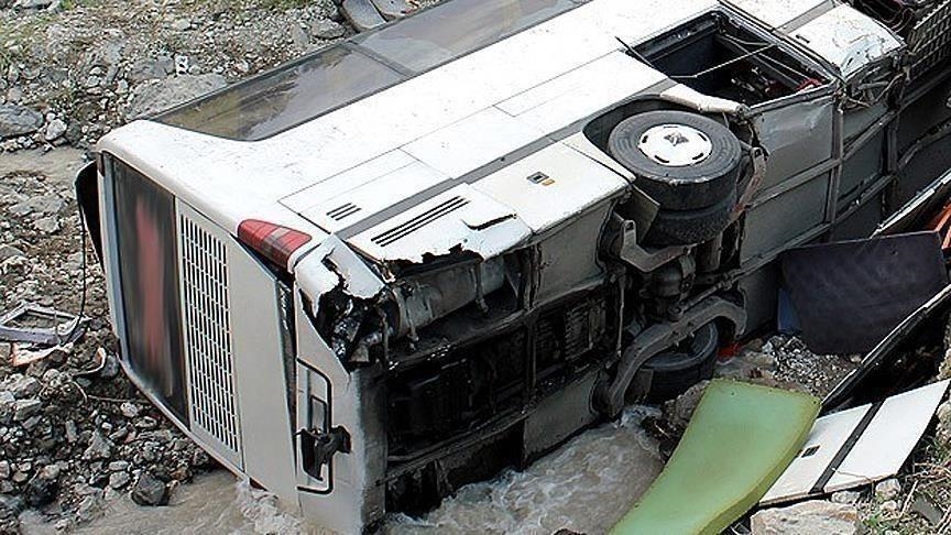 16 dead, 18 injured in bus accident in Indonesia