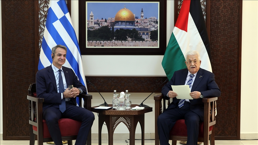 عباس يدعو للضغط على إسرائيل لوقف التوسع الاستيطاني وإرهاب المستوطنين