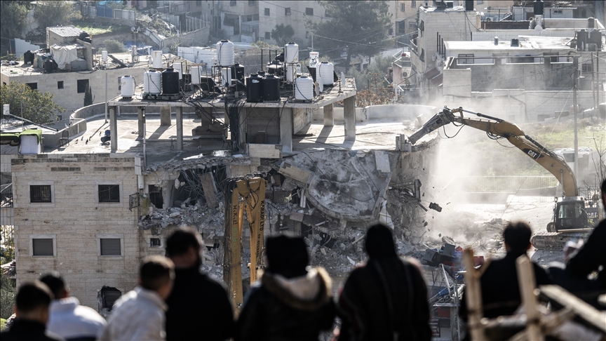 Izrael srušio stambenu zgradu u okupiranom Istočnom Jerusalemu