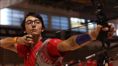 Milli okçu Mete Gazoz, yeni yılda yeni başarılara imza atacak