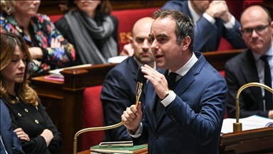 Budget 2026 : Lecornu multiplie les consultations avant un conseil des ministres sur une « loi budgétaire spéciale »