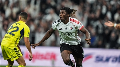 Ziraat Türkiye Kupası rekabetinde Beşiktaş, Fenerbahçe'ye karşı üstün