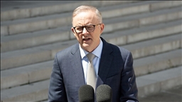 Australian premier apologizes over Bondi Beach shooting, vows 'broad' reforms