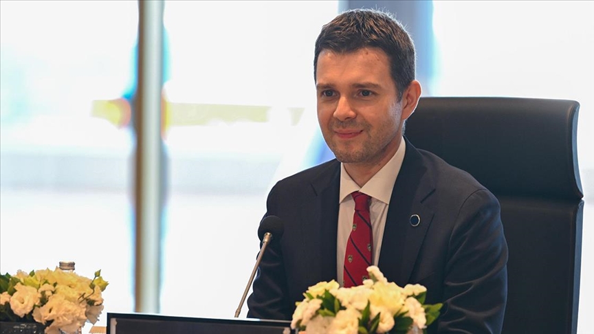 Шефот на македонската дипломатија најави нова фаза во економските односи со Обединетите Арапски Емирати