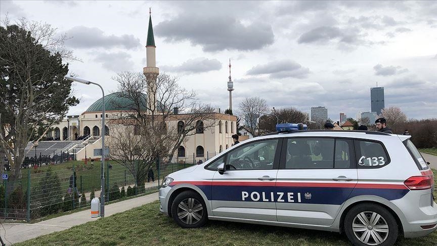 Austria probes gunfire targeting mosque, Green Party office in Hollabrunn