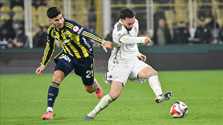 Fenerbahçe kupaya derbi mağlubiyetiyle başladı